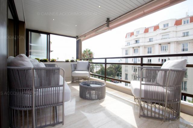 Regates Royales of Cannes 2023 apartment rental D -180 - Details - GRAY 5G5